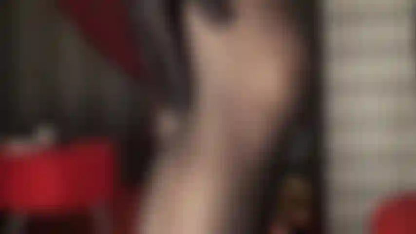 ¿Te gustan las piernas en pantimedias de seda y los tacones?