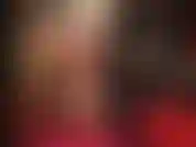 Una provocadora bajita con mis piernas largas y sexys.