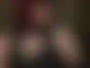 La ama me provoca con sus sexys y brillantes guantes negros de pvc. No puedes resistirte a un par tan brillante como este. Sé que quieres sentirlos por dentro y por fuera...