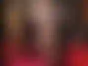 Capas de pantimedias. A mi amante le encantan las capas de nailon. Aquí tienes unas pantimedias grises brillantes y sexys sobre unas pantimedias color piel.