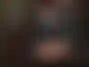 Guantes de látex negros brillantes y calientes, darías cualquier cosa por sentir estos guantes de goma resbaladizos por todo tu cuerpo...