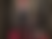 Tu amante fetichista en traje de gato de vinilo negro brillante tiene una bbc enorme para ti.