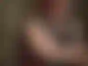 Ama provoca a la mariquita con una colección de bonitas bragas, además de alimentar su polla.