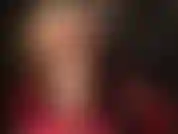 Capas de nailon color piel brillante, adoración del culo, fetiche de pies: tu diosa agrega otra capa de nailon brillante con estas hermosas medias color bronce.