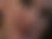 Seducida para ser mi puta de polla: estos labios y lengua de lápiz labial rojo increíblemente sexys te provocan para que pruebes mi enorme polla negra.