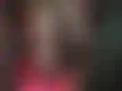 Ultra sexy y sensual con lencería negra de encaje transparente, medias y ligueros vintage. Mi ama provoca con su sensual trasero desnudo y sus piernas de nailon.