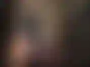 Pegging en un brillante body de pvc negro con una enorme polla negra. Mis strap-ons no son lo suficientemente grandes para tus hambrientos agujeros de perra. Mi ama te alimenta con su enorme polla negra.