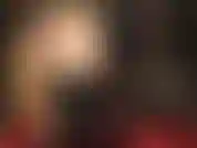 Adora mi gran polla, de frente, de espaldas, con mi culo, entre mis botas largas, y con saliva por todo su cuerpo.