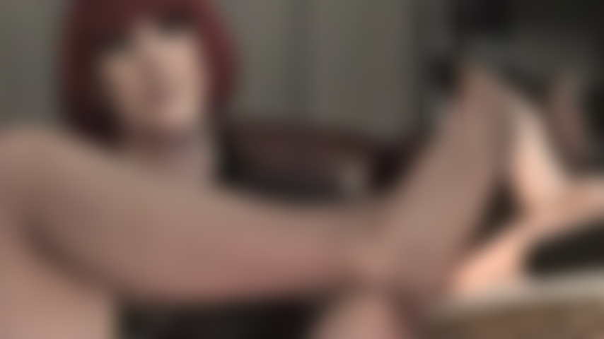 Footjob en pantimedias con las piernas sobre la mesa: la amante acumula el semen con sus sexys dedos y plantas de nailon, y te termina de pie usando sus guantes de cuero.