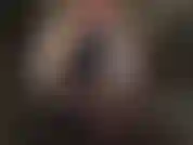 Pegging con correas gordas de mi amante - vestida con un traje de gato de goma negro y brillante ajustado, la amante te hace adorar tu culo antes de llenar tus agujeros de puta con pollas enormes.