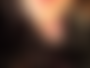 Follada duro por tu diosa de pvc. Este brillante traje fetichista negro te vuelve loca, inclinada ante mi gran polla negra. Sintiendo mis pechos en tu espalda, dejando que mi saliva gotee en tu boca abierta de esclava.