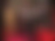 Medias negras transparentes, suelas suaves, piernas largas y culo de nailon redondo perfecto y mules de cuero calientes para ser ordeñada.