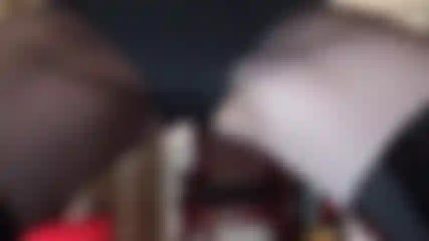 Facesitting - inhala mi aroma. Respira hondo e inhala mi embriagador aroma.