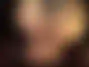 Simplemente perfecta - los pies desnudos y el culo desnudo de la amante vivian.