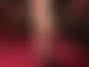 Pies descalzos perfectos. Suelas suaves, dedos bonitos, provocativos, contoneantes, arcos altos.