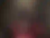 Diferentes faldas, el mismo culo y piernas increíbles :-) la amante provoca al adorador del culo con diferentes faldas sexys.