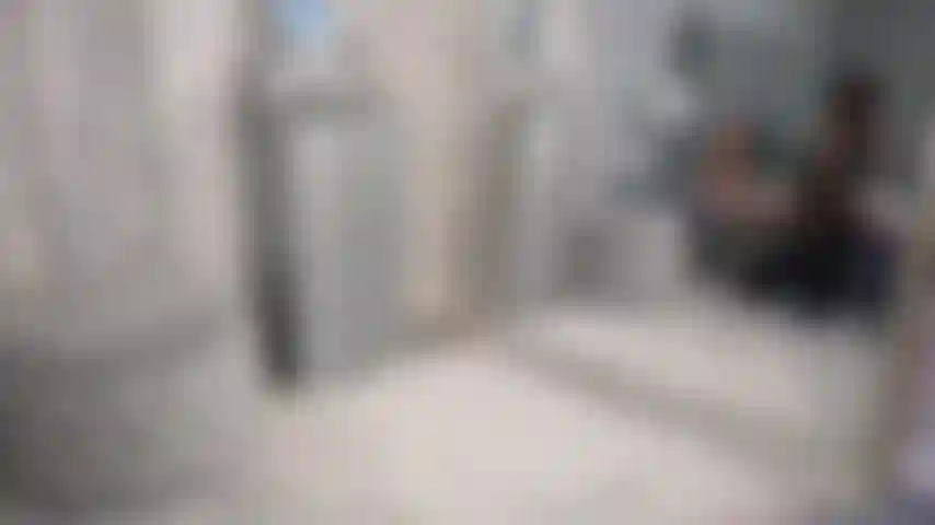 25 Cm tacones botas hasta los muslos, ligas de látex y sujetador.