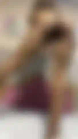 XXX EBONY GIRL CANT HELP SEDUCING HER BR0 1N L0W