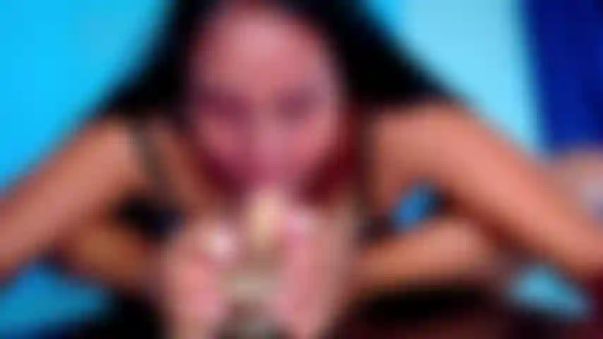 Mamada de pies/cabalgando la polla.