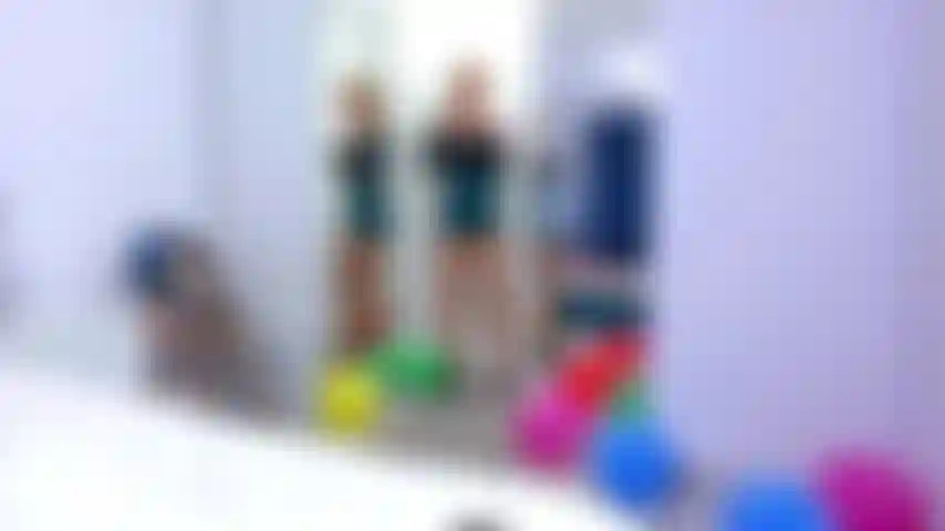 Nuevo show de semen con globos.