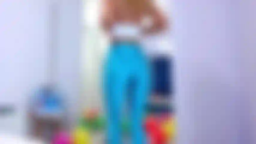 ¡Correte en mis tetas!