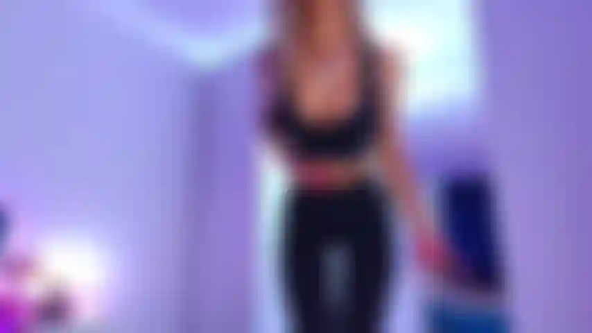 Juego con mis grandes pechos #leggins fetiche dildo.