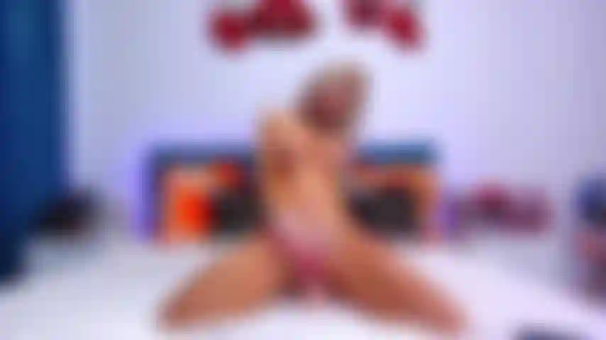 Monto un gran dildo.