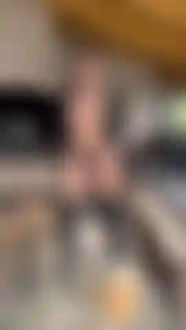 ¿Qué pasa si tú... Me llevas aquí mismo?