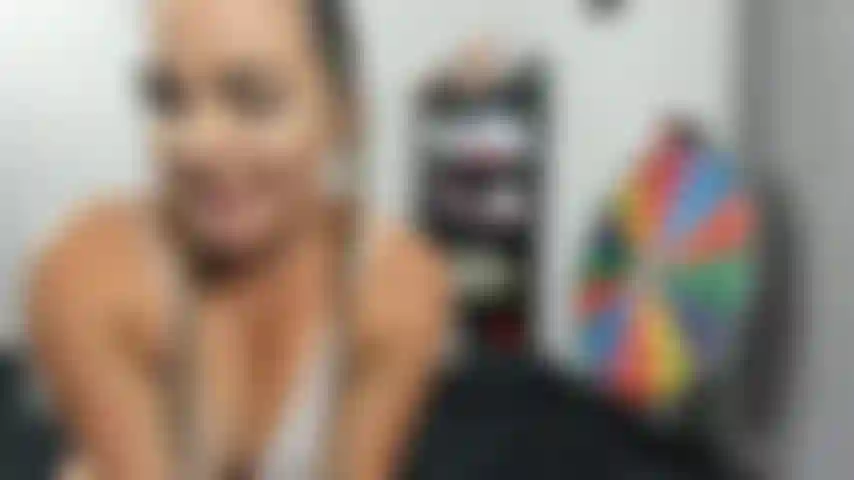 * Atención a todos los paypigs * ¡es el día de pago! Es hora de consentir a la diosa morgan. Juguemos un pequeño juego para demostrarme tu valía...* Findom*.