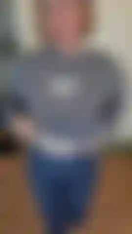 Mira cómo me desnudo para la ducha.