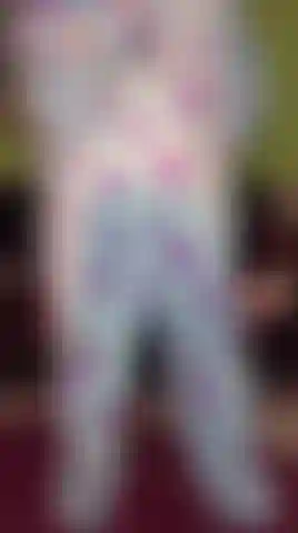 I'm here to pamper you ... Can you leave me?