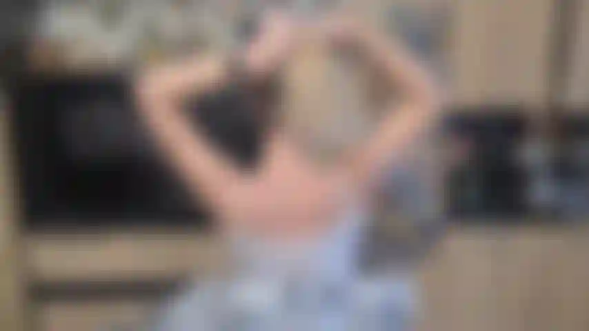 Hago 3 colas de caballo diferentes.