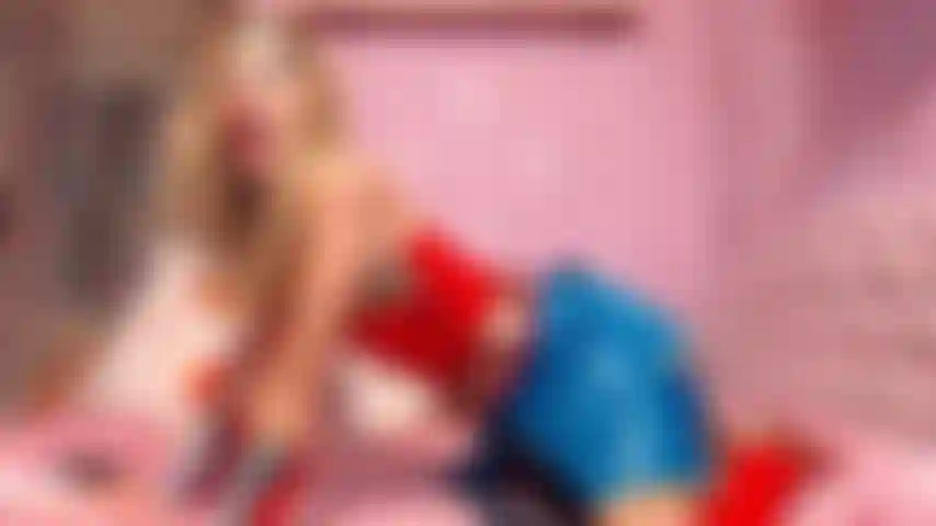 La mujer maravilla hace twerking para ti.