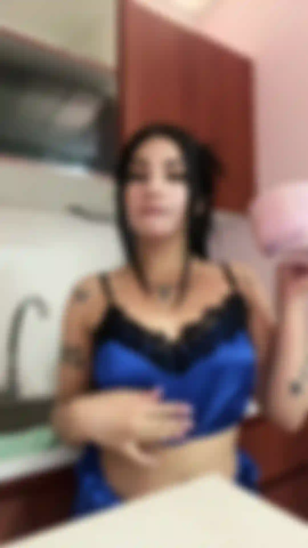 ¿Te tomas un café conmigo?