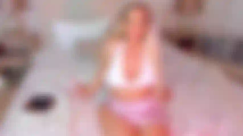 Duro día de trabajo bb juego de roles chupando, cabalgando, misionero.