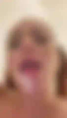 Cara cremosa de ahegao.