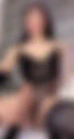 Aquí tienes el video completo 😈 de cómo cubrir mis
medias de naylon y abdomen de leche