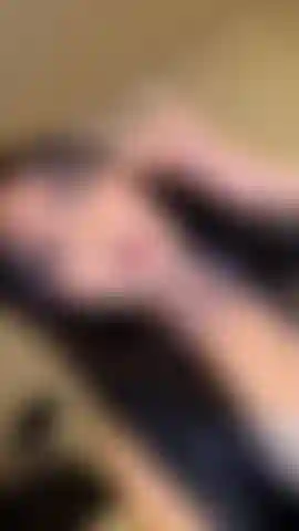 I don't promise to behave well... but I do promise to make you smile.