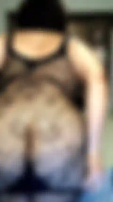 Masturbacion de clitoris en solitario con enorme orgasmo.