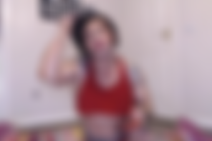 Vídeo de cabezas parlantes con poses.