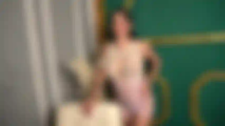 Sexy vibes and the sweetest, most charming smile