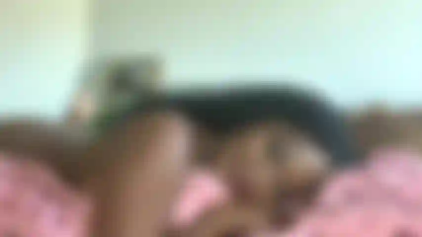 Engañándote para que comas semen.