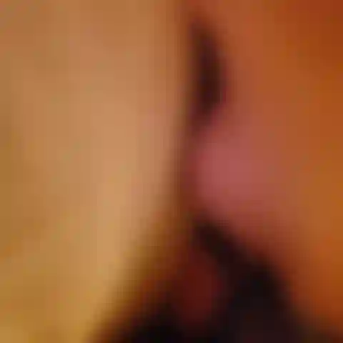 Siendo follada duro por hrs,,