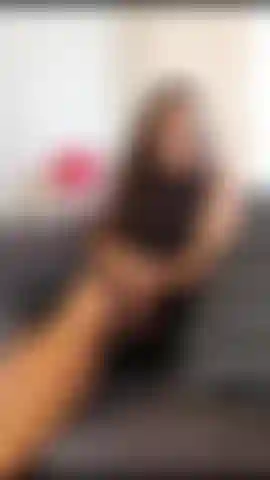 La esposa de norty admite follarse a su jefe... Una esposa tiene que admitirle a su marido que se folló a su jefe... Pero le gusta que la hagan sentir como una zorra sucia y se pone cachonda otra vez!