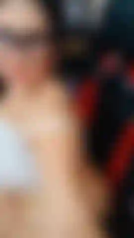 I hope you like this delicious Tease ummmm can you imagine a sexy dance for yourself? come to my live I would love to know