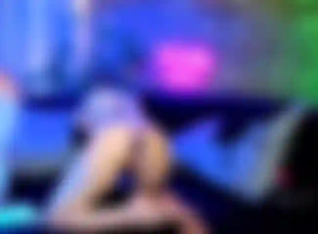 Fuck my tight little asshole daddy 💦