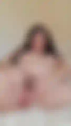 Dirtytalk lame mi coño, coño abierto.