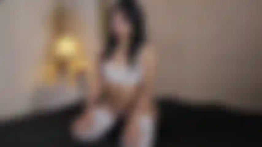 Sensual y ardiente chica latina.