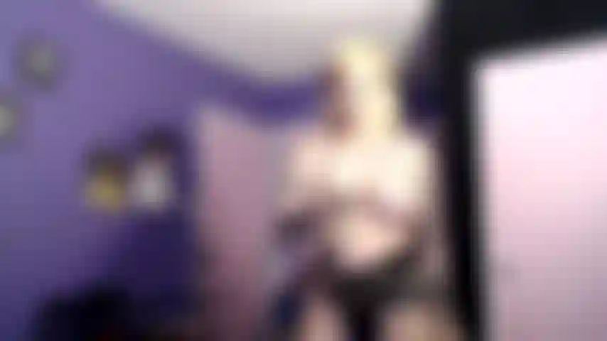 Espada traga espectáculo de oro.