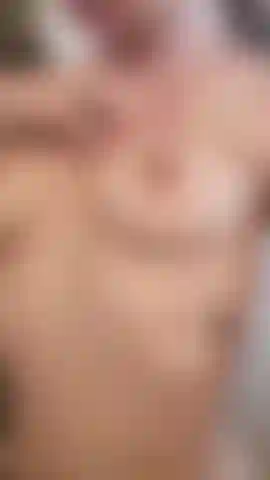 Mostrando mi pequeño arbusto.